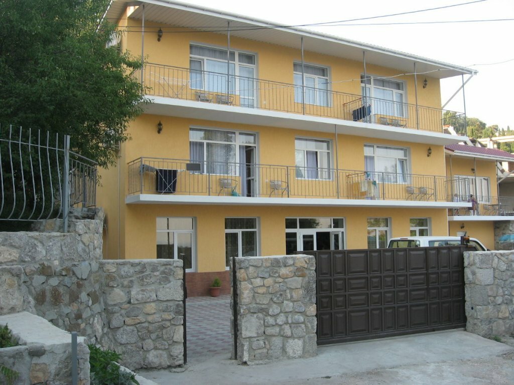 Гостевой дом Усадьба у графского парка Алупка