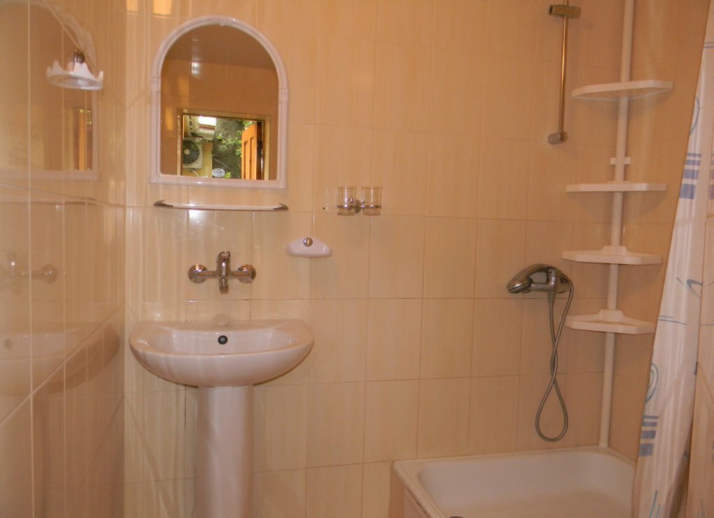 Гостевой дом Усадьба у графского парка Алупка-52