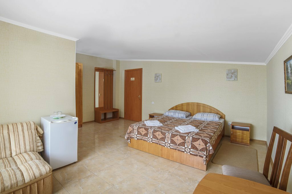 Гостевой дом Усадьба у графского парка Алупка