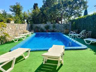 Гостевой дом Усадьба у графского парка Алупка-1