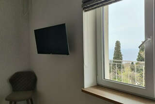 Гостевой дом Усадьба у графского парка Алупка Полулюкс с видом на море-2