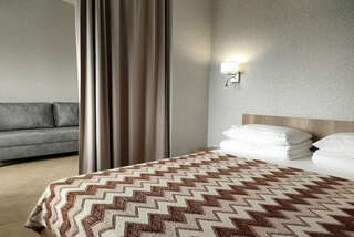 Гостевой дом Усадьба у графского парка Алупка Полулюкс с видом на море-1