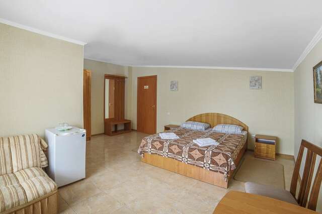 Гостевой дом Усадьба у графского парка Алупка-78